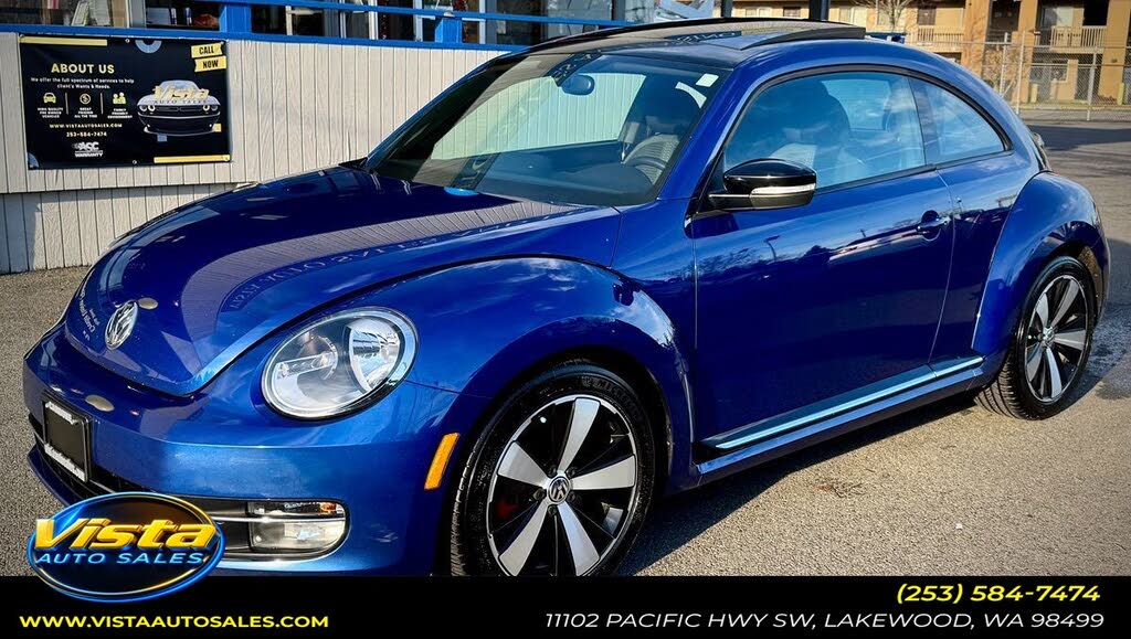 2013 Volkswagen Beetle Turbo with Sunroof and Sound