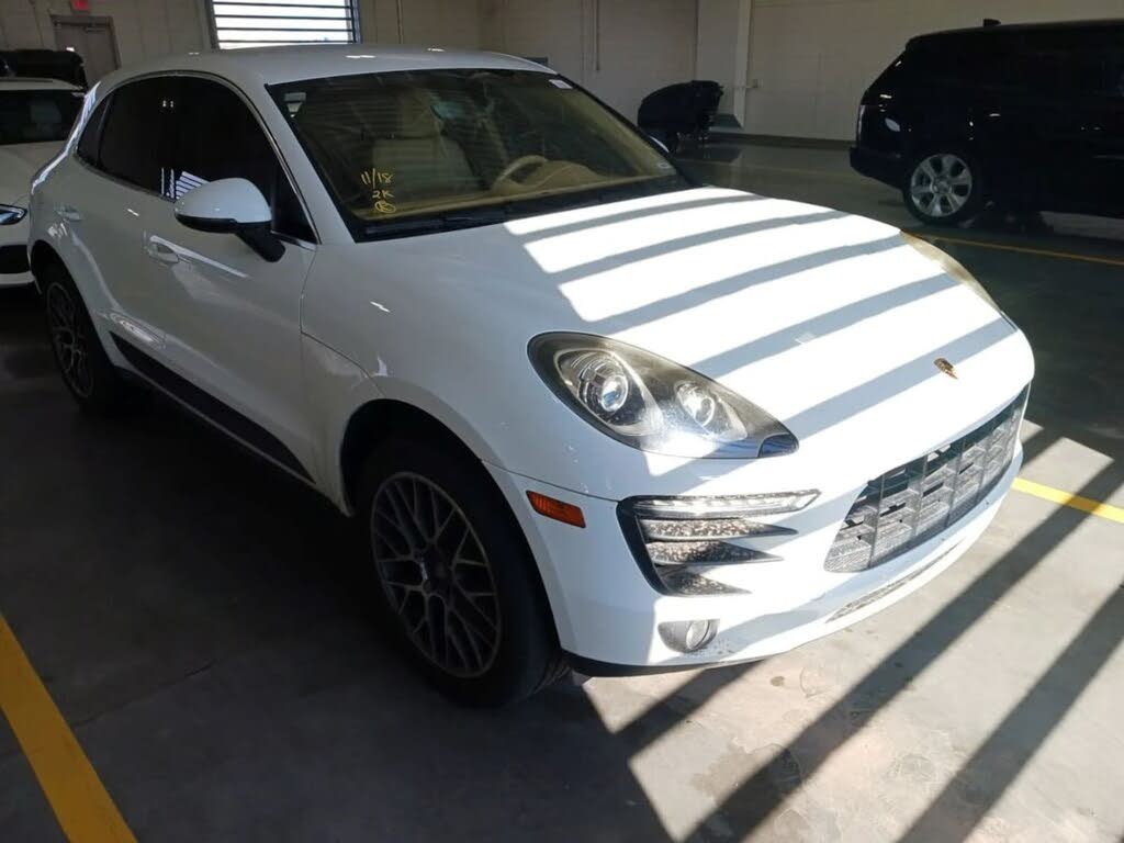 2015 Porsche Macan S AWD