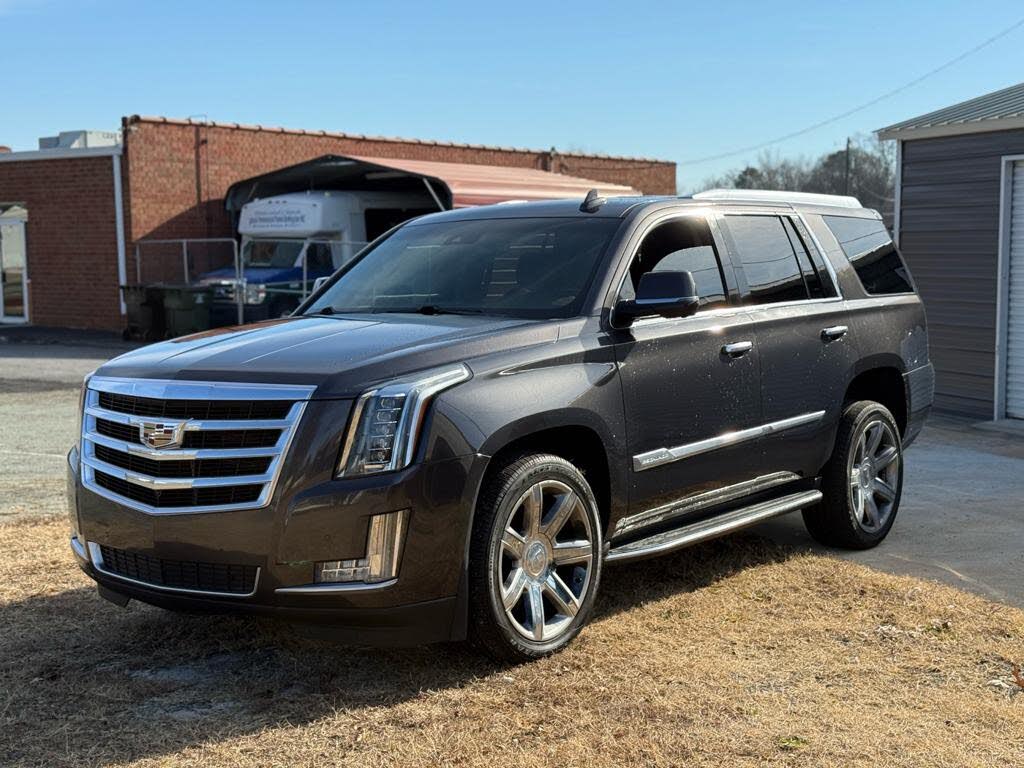 2016 Cadillac Escalade Luxury RWD