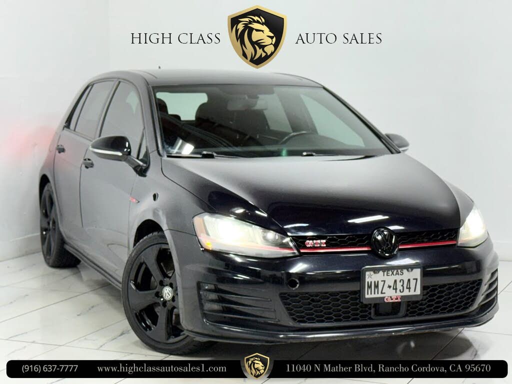 2017 Volkswagen Golf GTI 2.0T Sport 4-Door FWD