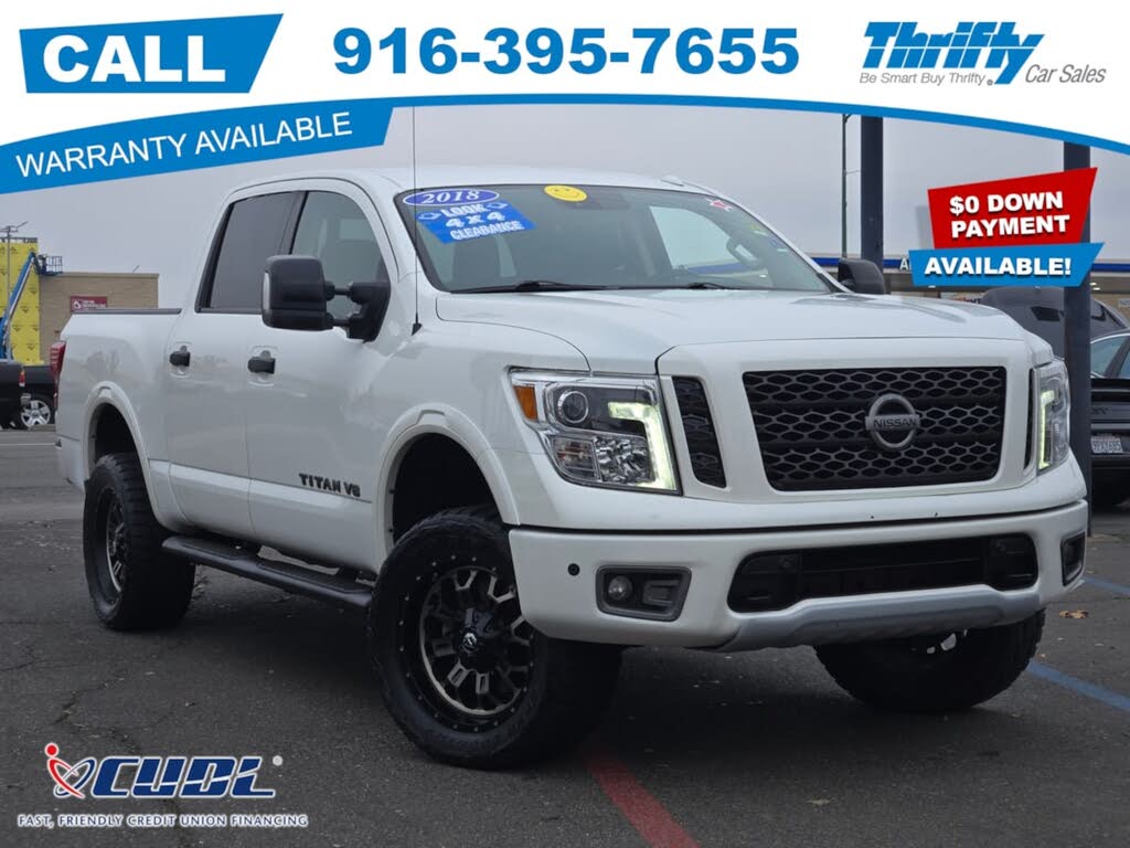 2018 Nissan Titan PRO-4X Crew Cab 4WD