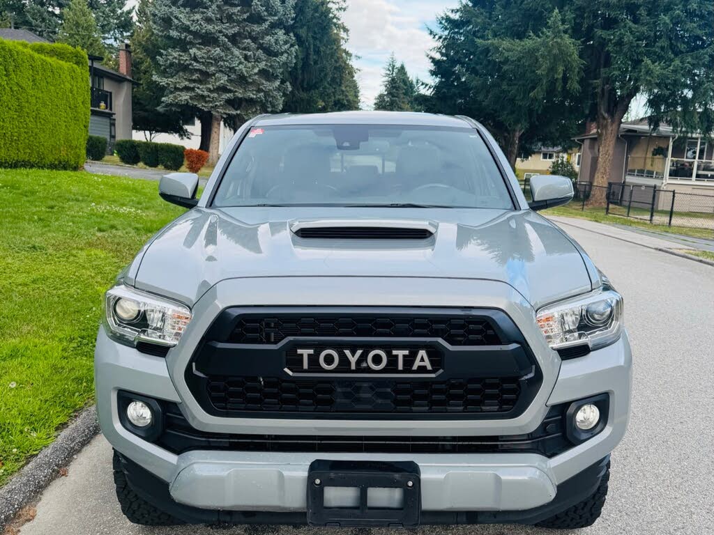 2019 Toyota Tacoma SR5 V6 Double Cab LB 4WD