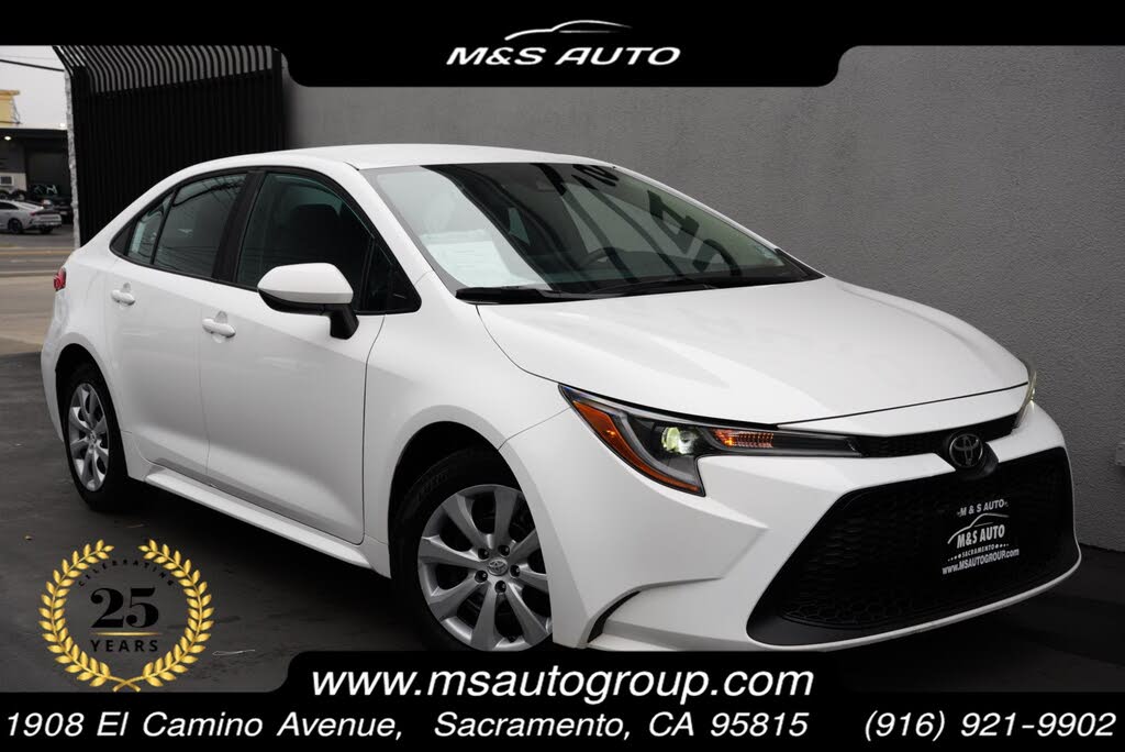 2022 Toyota Corolla LE FWD