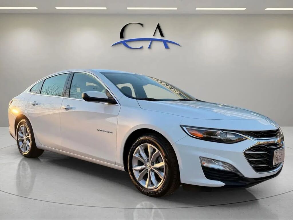 2023 Chevrolet Malibu LT with 1LT FWD