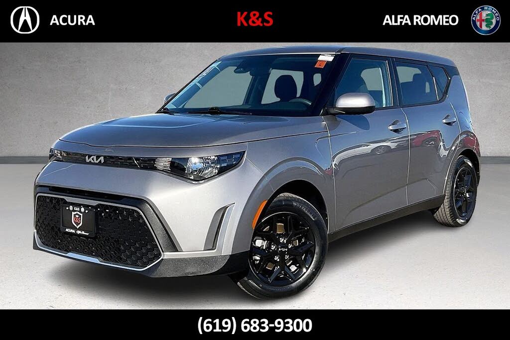 2024 Kia Soul LX FWD