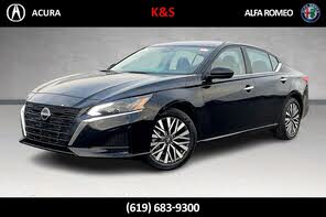 Nissan Altima 2.5 SV FWD