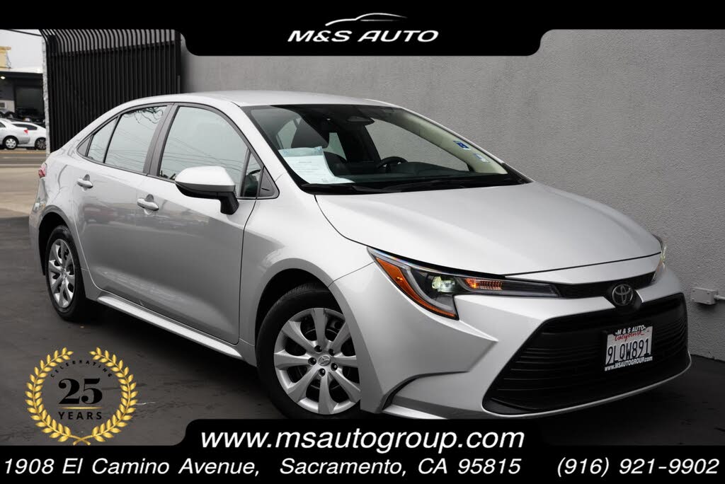 2024 Toyota Corolla LE FWD