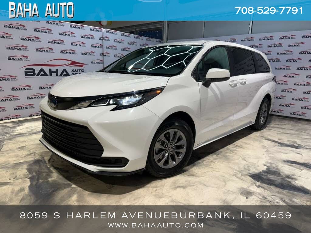 2024 Toyota Sienna LE 8-Passenger FWD