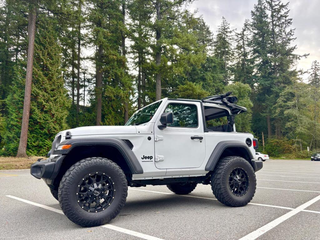 2025 Jeep Wrangler Sport 2-Door 4WD