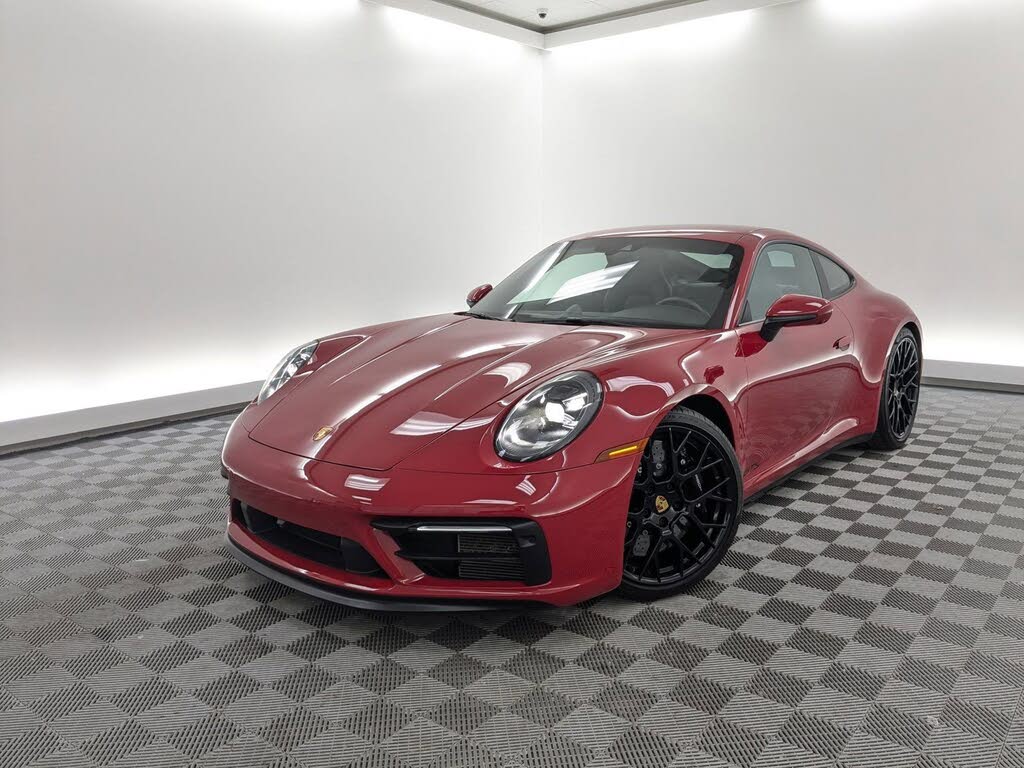 2024 Porsche 911 Carrera GTS Coupe RWD