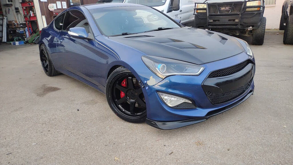 2016 Hyundai Genesis Coupe 3.8 R-Spec RWD