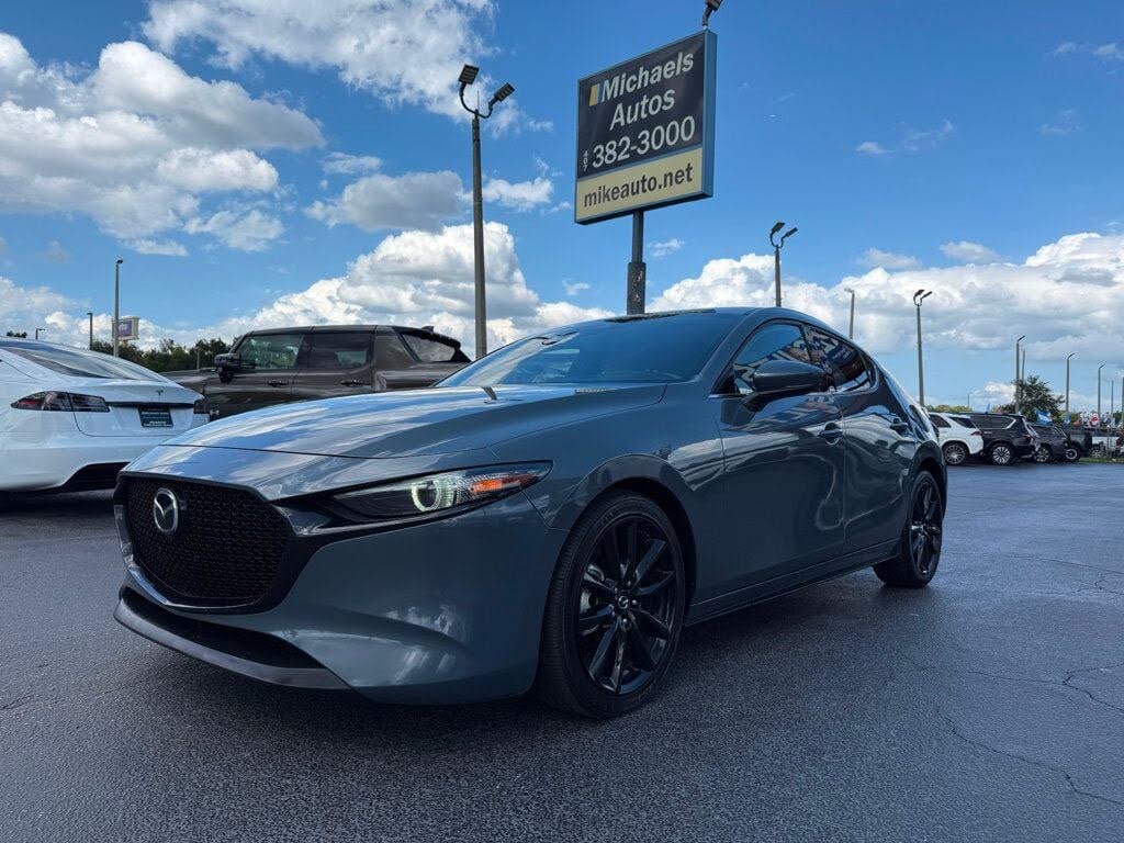 2019 Mazda MAZDA3 Premium Hatchback FWD