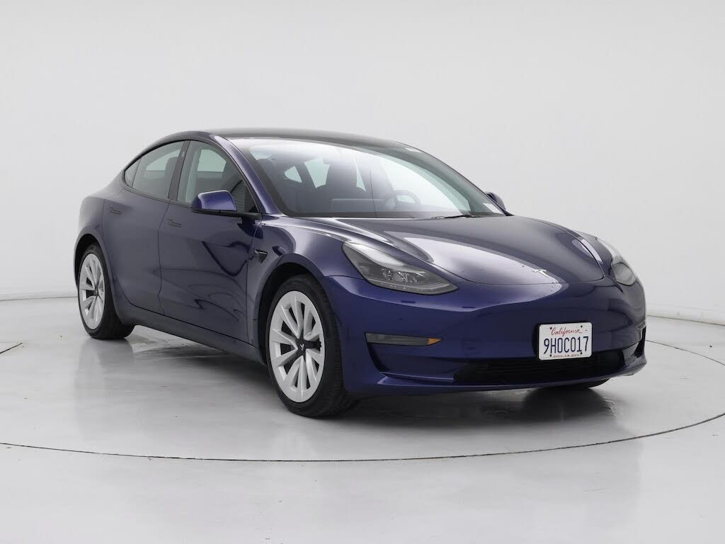2023 Tesla Model 3 RWD