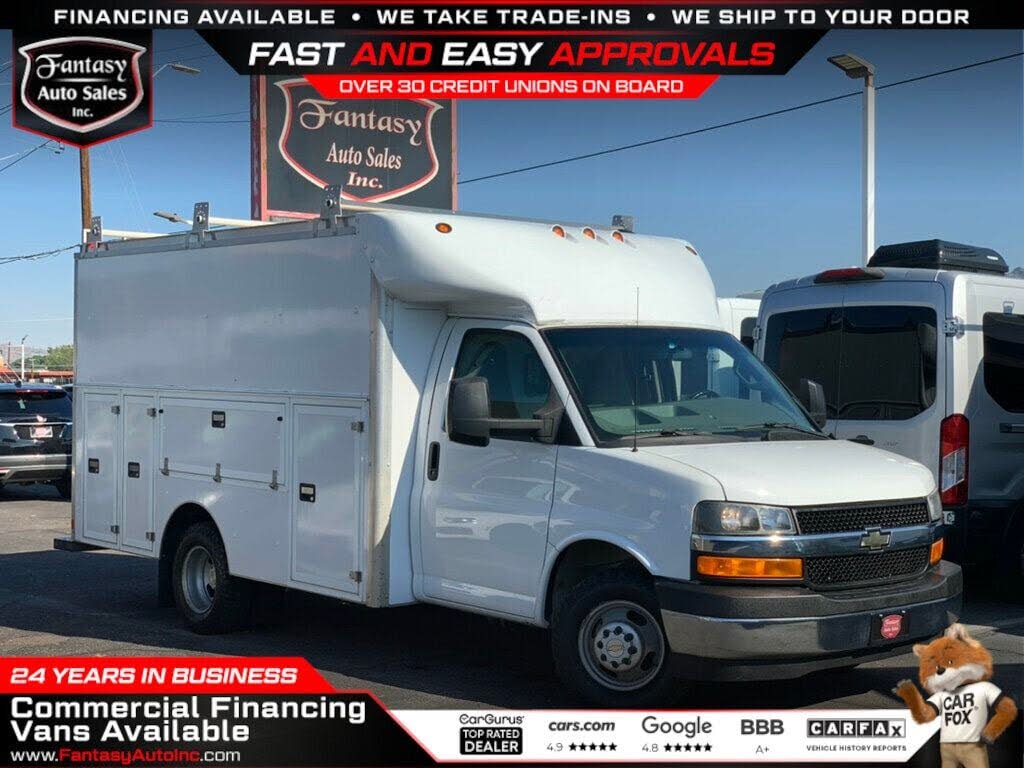 2017 Chevrolet Express Chassis 3500 139 Cutaway RWD