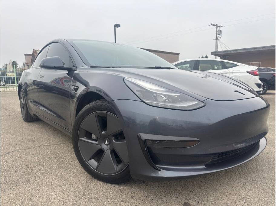 2022 Tesla Model 3 RWD
