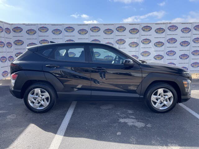 2024 Hyundai Kona SE FWD