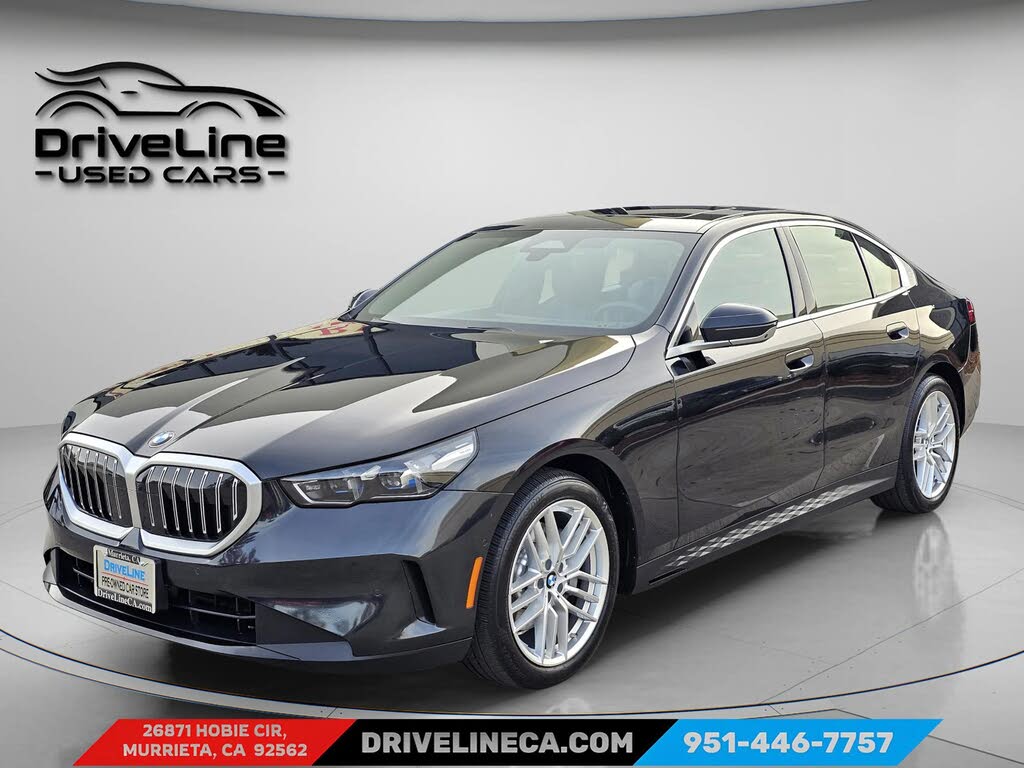 2025 BMW 5 Series 530i RWD