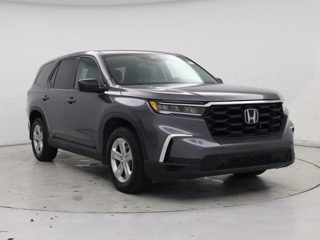 2023 Honda Pilot LX AWD