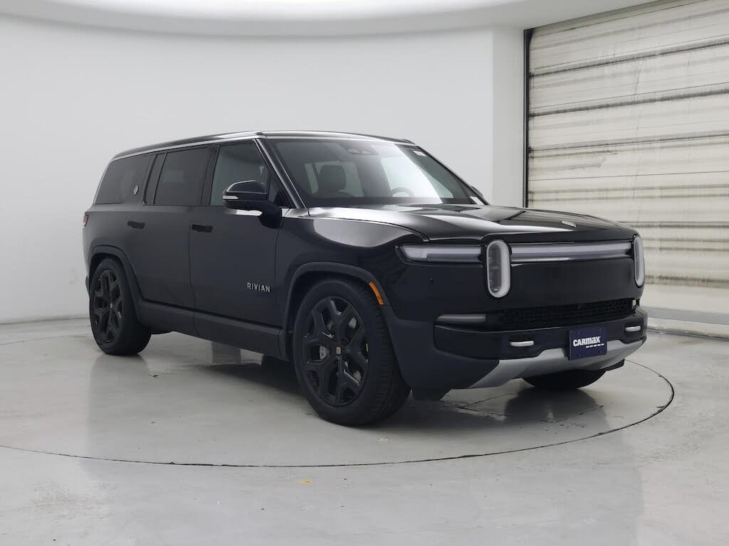 2025 Rivian R1S Adventure Performance Dual Motor AWD
