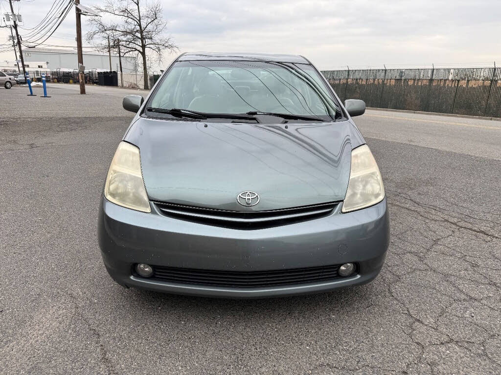 2005 Toyota Prius FWD