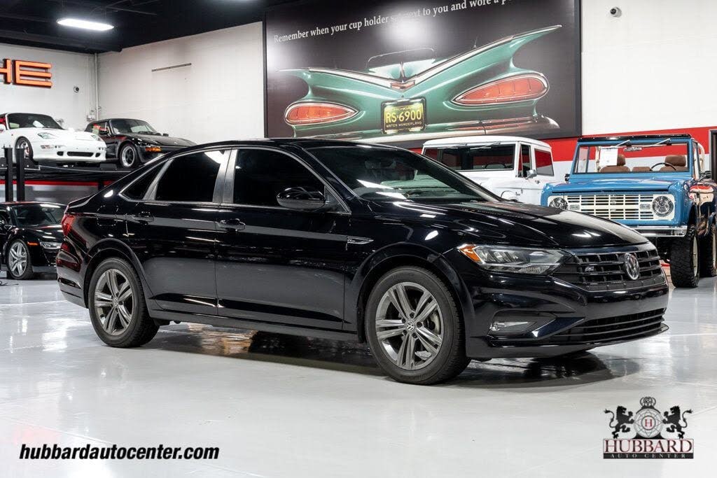 2021 Volkswagen Jetta R-Line FWD