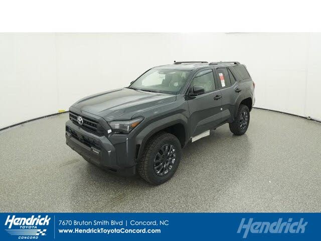 2025 Toyota 4Runner SR5 RWD