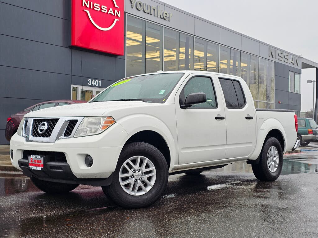 2016 Nissan Frontier SV Crew Cab 4WD