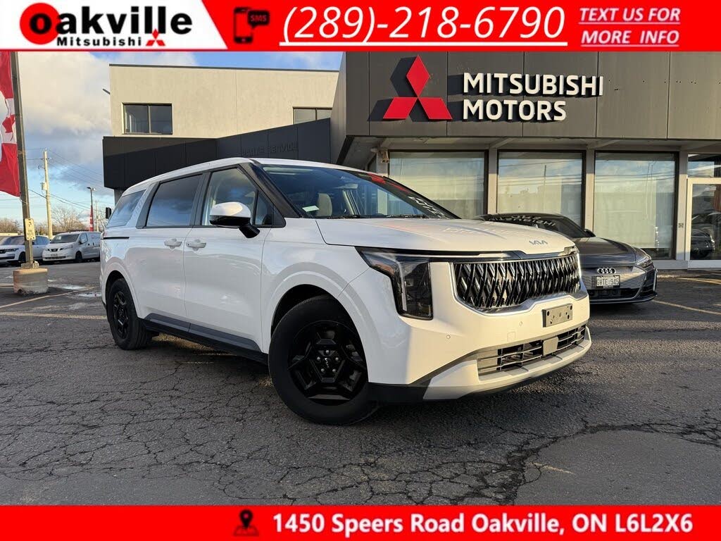 Kia Carnival LX FWD 2025