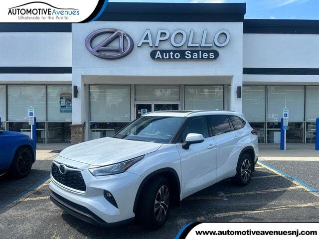 2022 Toyota Highlander XLE AWD