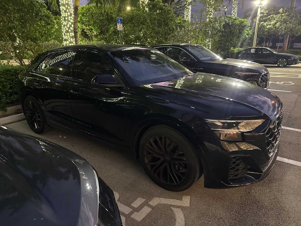 2025 Audi SQ8 4.0T quattro Premium Plus