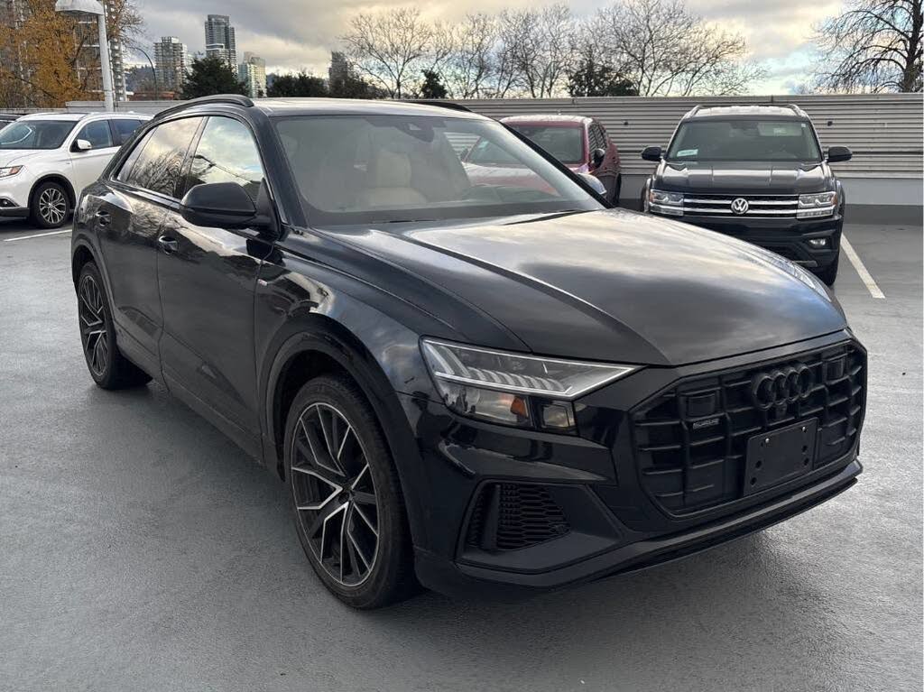 Audi Q8 quattro Technik 55 TFSI 2022
