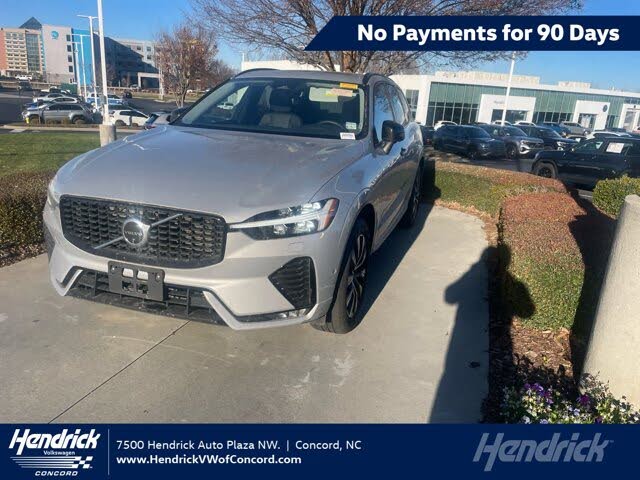 2025 Volvo XC60 B5 Plus Dark Theme AWD