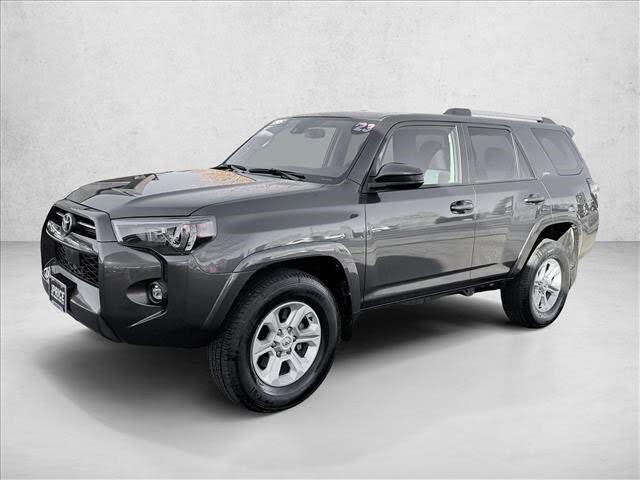 2024 Toyota 4Runner SR5 4WD