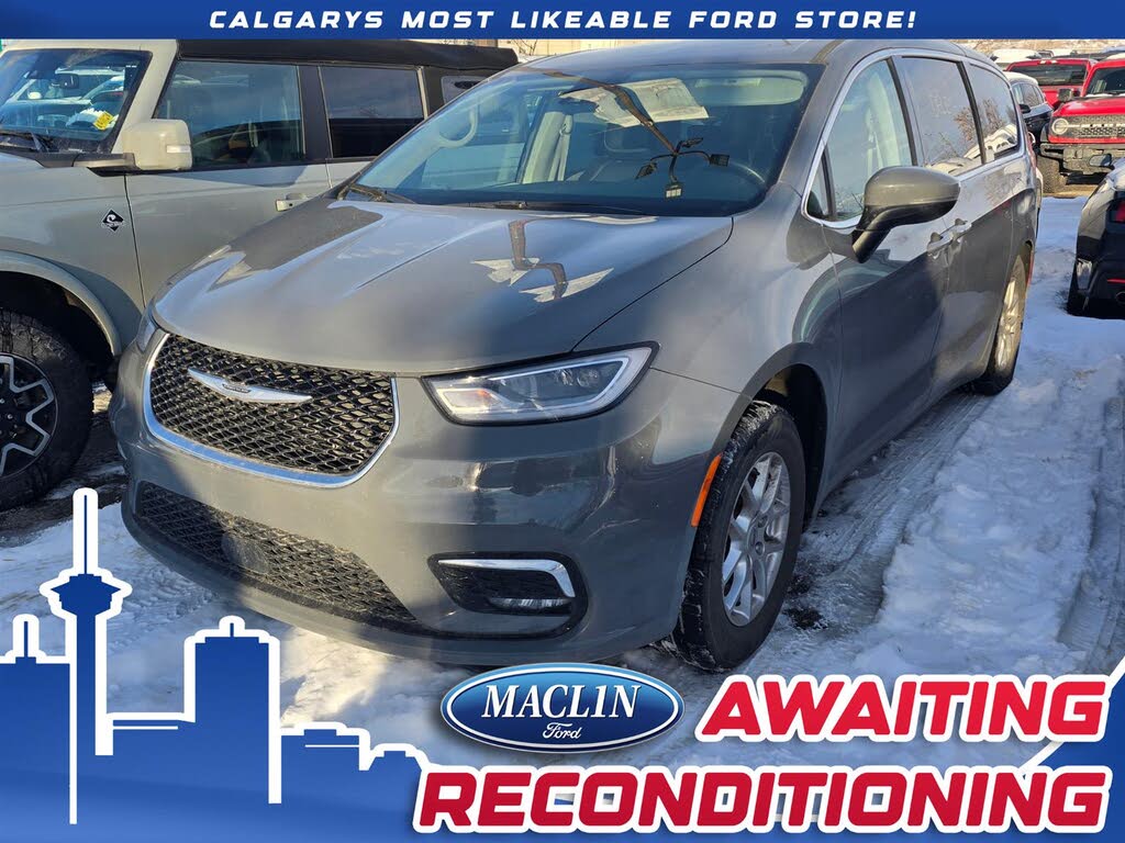 2023 Chrysler Pacifica Touring L FWD