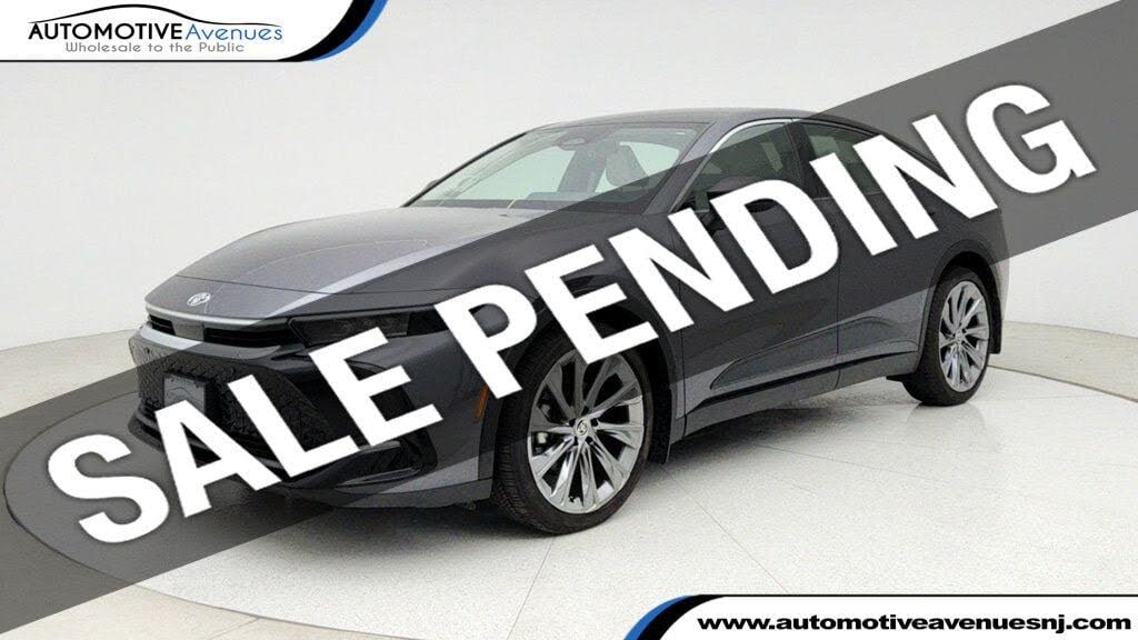 2024 Toyota Crown Limited AWD