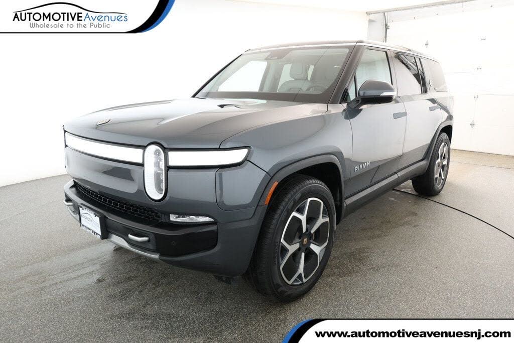 2024 Rivian R1S Adventure Dual Motor AWD