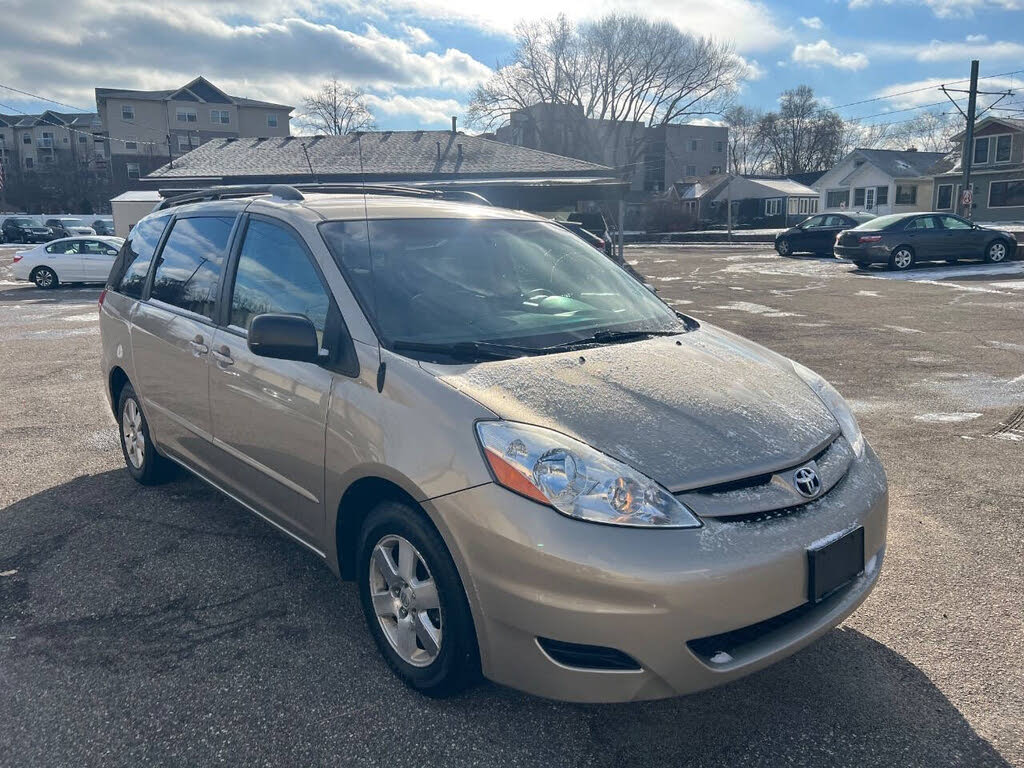 2008 Toyota Sienna LE 7 Passenger