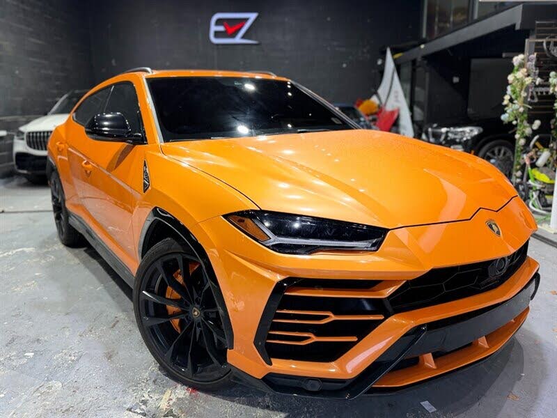 2021 Lamborghini Urus AWD