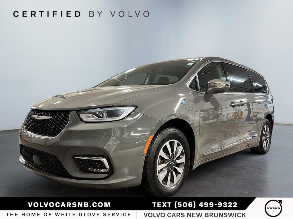 2022 Chrysler Pacifica Hybrid Limited FWD