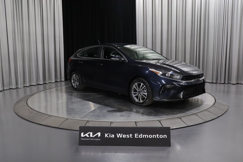 2024 Kia Forte5 EX FWD