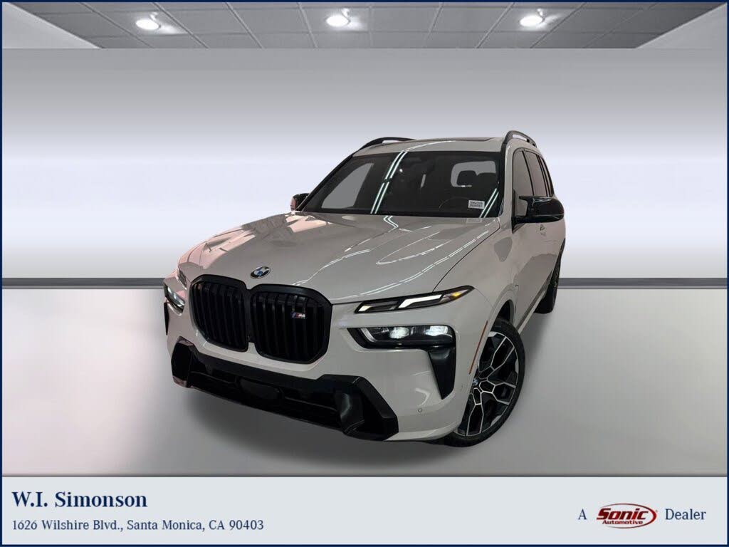 2024 BMW X7 M60i AWD