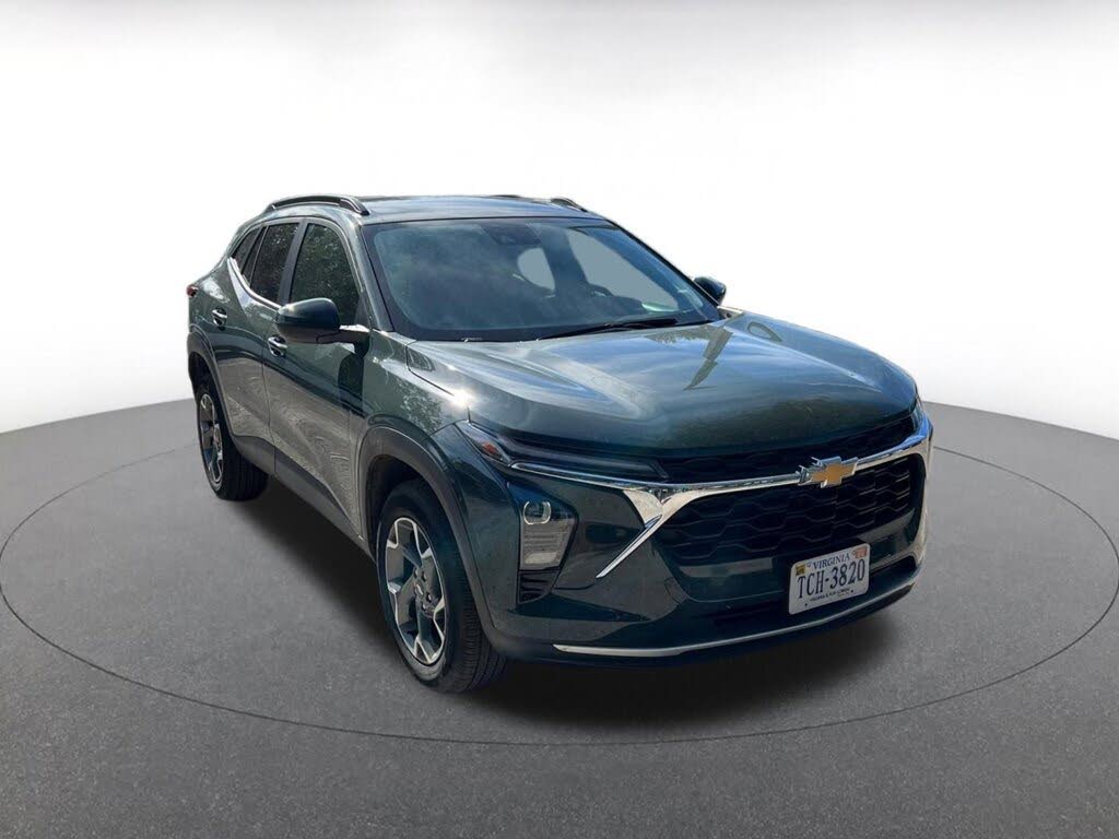 2025 Chevrolet Trax LT FWD