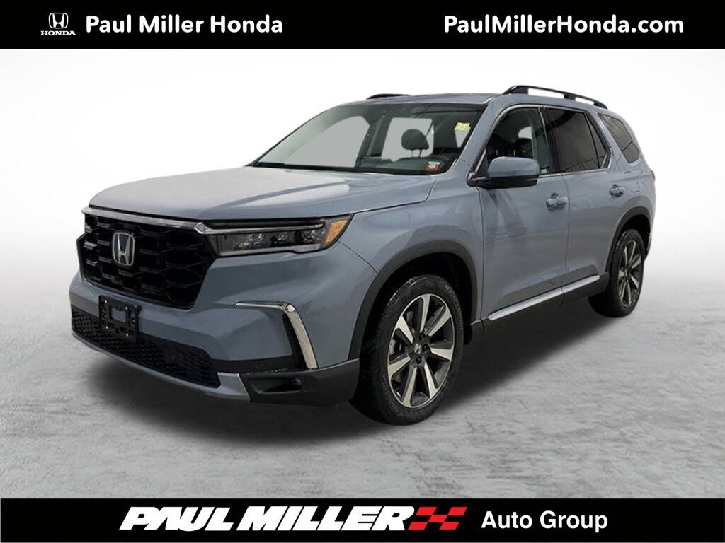 2025 Honda Pilot Touring AWD