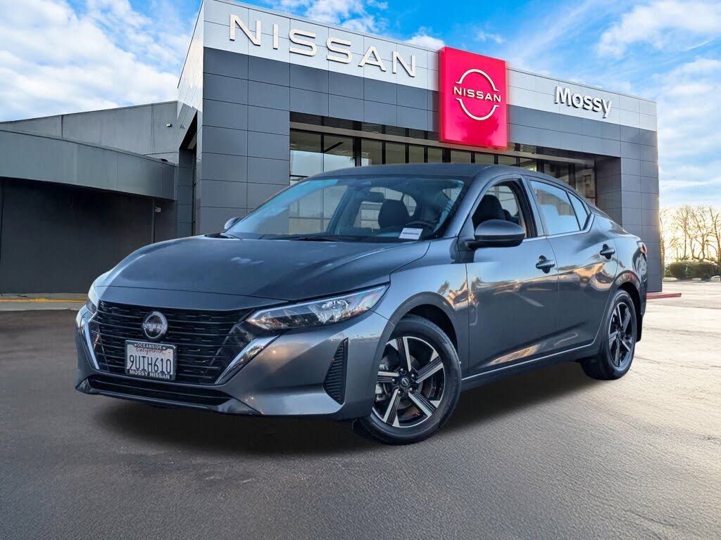 2025 Nissan Sentra SV FWD