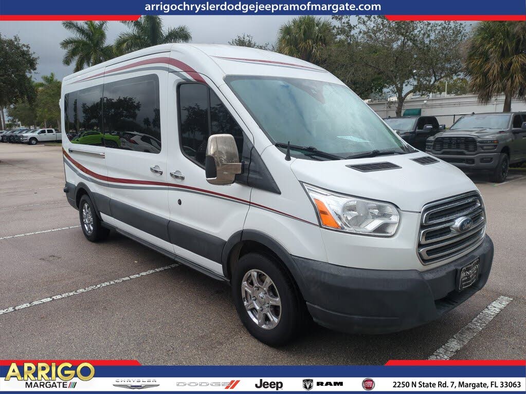 2018 Ford Transit Passenger 350 XLT Medium Roof LWB RWD with Sliding Passenger-Side Door