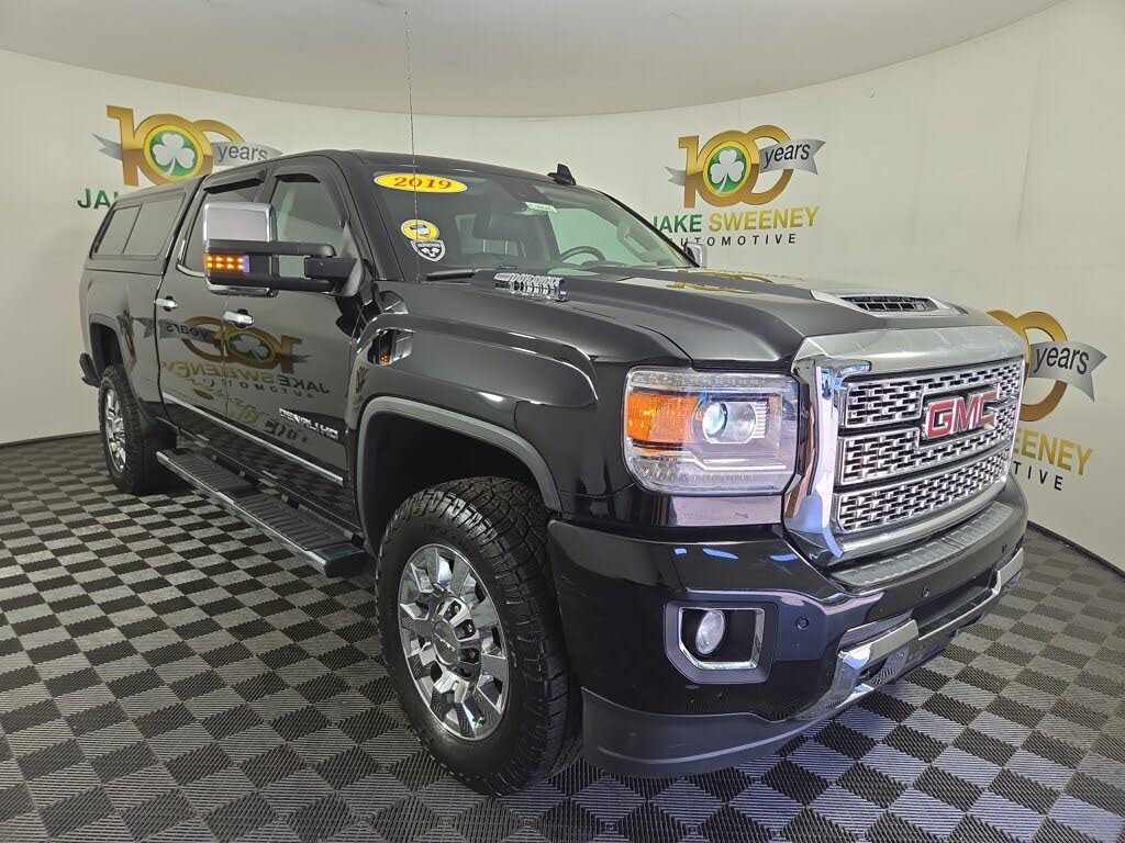 2019 GMC Sierra 2500HD Denali Crew Cab 4WD