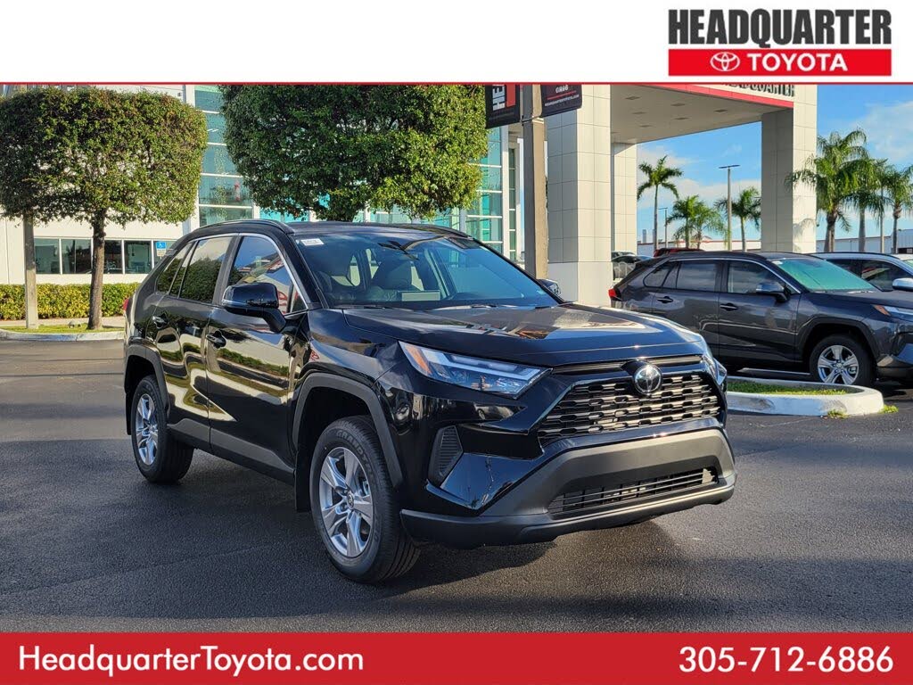 2025 Toyota RAV4 XLE AWD