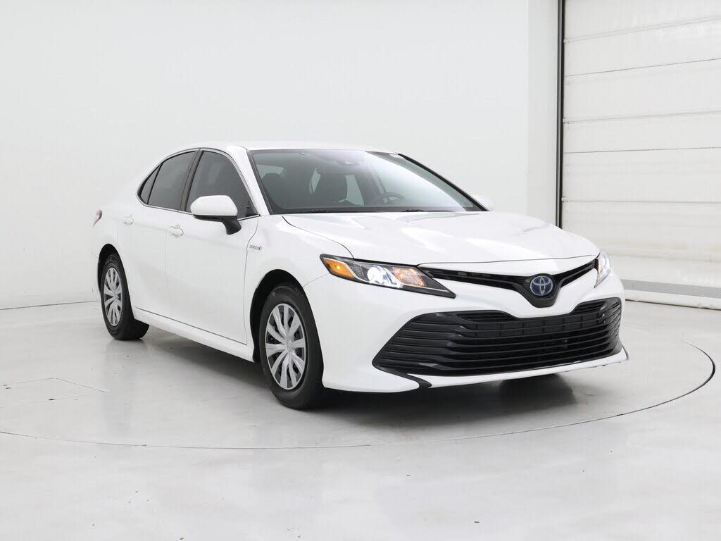 2020 Toyota Camry Hybrid LE FWD