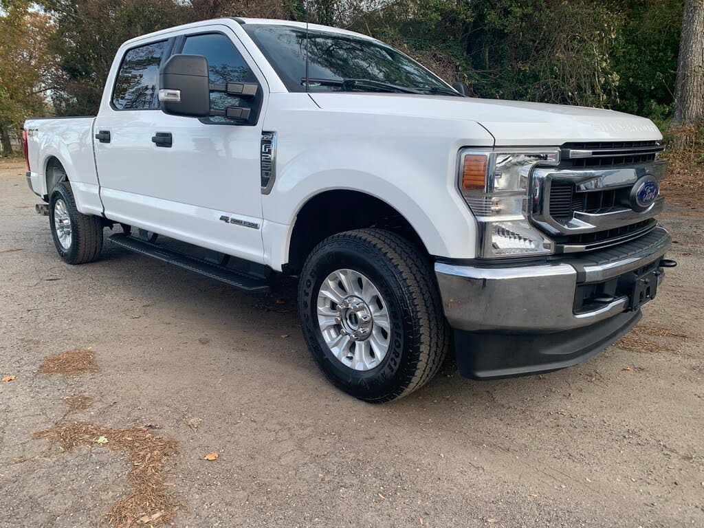 2022 Ford F-250 Super Duty XLT Crew Cab 4WD