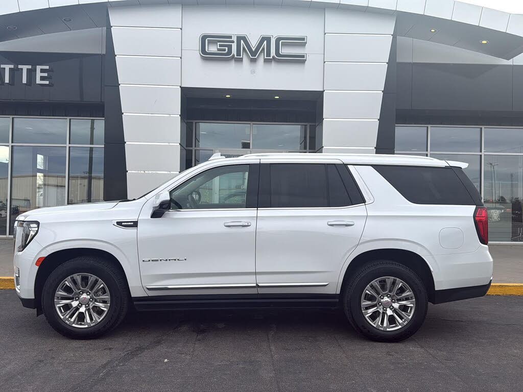 2023 GMC Yukon Denali 4WD